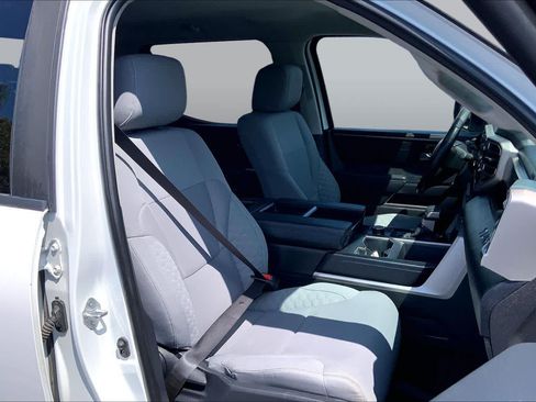 Used 2024 Toyota Tundra SR5 AWD/4WD image 8