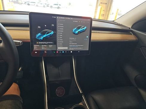 Used 2020 Tesla Model Y Long Range AWD/4WD image 11