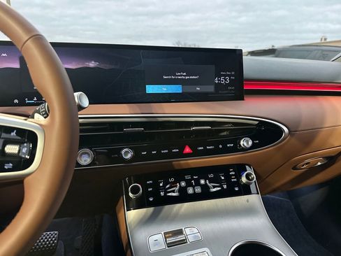 New 2026 Genesis GV70 2.5T Advanced image 16