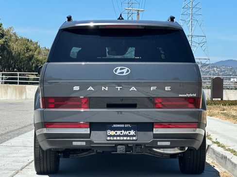 Used 2026 Hyundai Santa Fe Limited AWD/4WD image 5