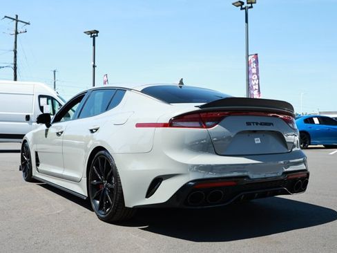Used 2023 Kia Stinger GT2 w/ Option Group 015 RWD image 9