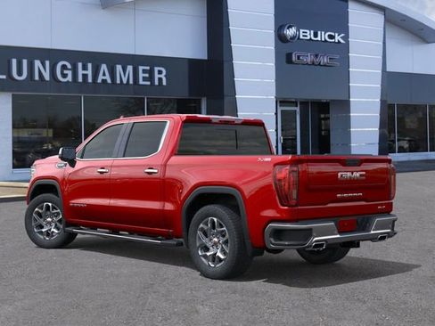 New 2026 GMC Sierra 1500 SLT image 3