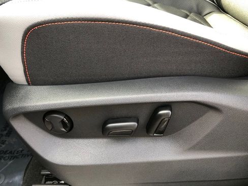 New 2026 Volkswagen Atlas Peak Edition AWD/4WD image 14