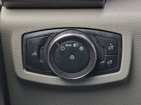 Used 2019 Ford F250 XL w/ Power Equipment Group AWD/4WD image 15