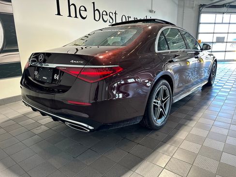 Used 2026 Mercedes-Benz S 580 4MATIC Sedan image 4