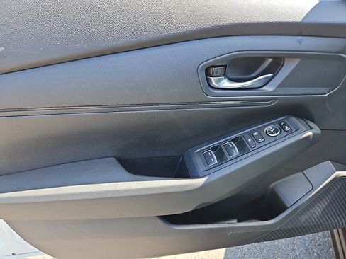 Used 2024 Honda Accord LX image 11