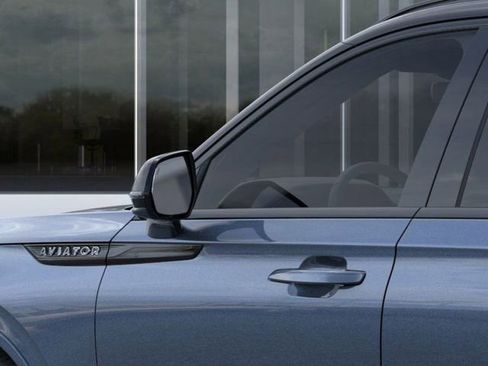 New 2025 Lincoln Aviator Black Label w/ Black Label Special Edition AWD/4WD image 20