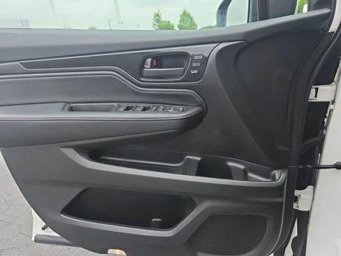 Used 2025 Honda Odyssey Touring image 28