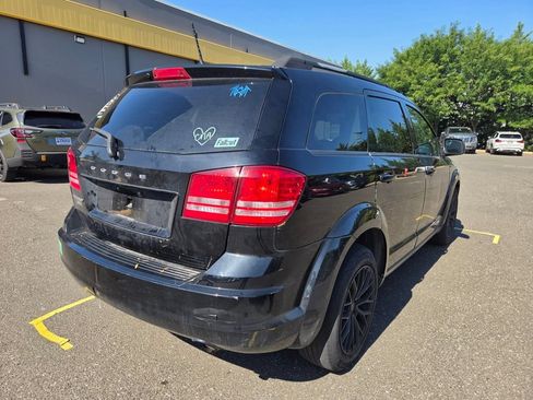 Used 2018 Dodge Journey SE w/ Connectivity Group FWD image 7