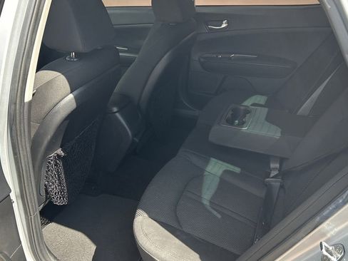 Used 2020 Kia Optima LX image 10