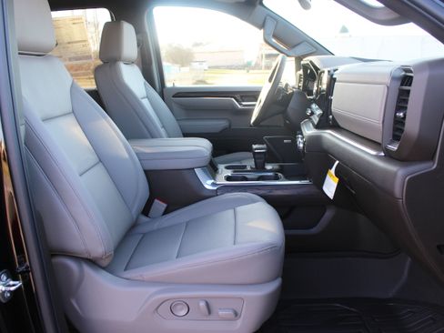 New 2026 GMC Sierra 1500 SLT w/ SLT Premium Plus Package image 52