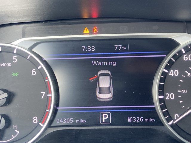 Used 2020 Nissan Sentra SR w/ Premium Package FWD image 22