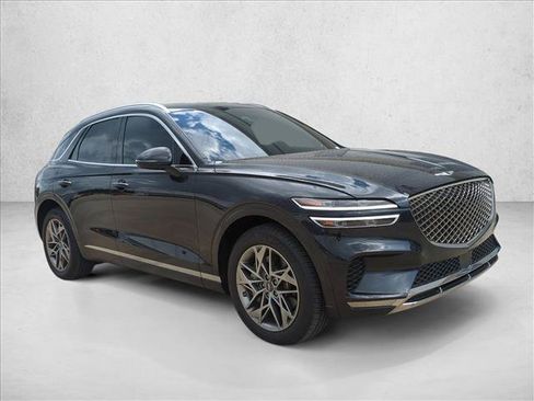 Used 2025 Genesis GV70 2.5T w/ Advanced Package AWD/4WD image 3