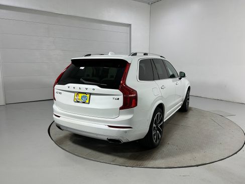 Used 2018 Volvo XC90 T6 Momentum w/ Convenience Package AWD/4WD image 37