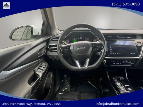 Used 2023 Chevrolet Bolt EUV LT FWD image 19