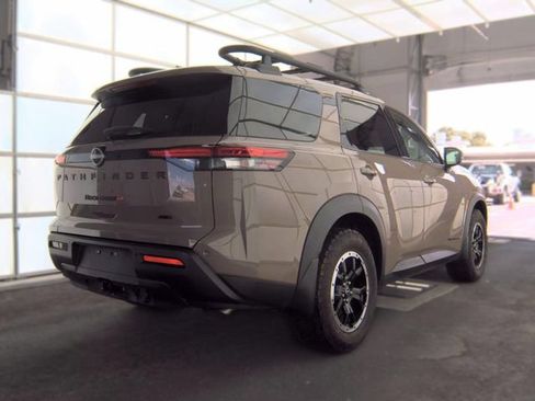 Used 2023 Nissan Pathfinder Rock Creek AWD/4WD image 4