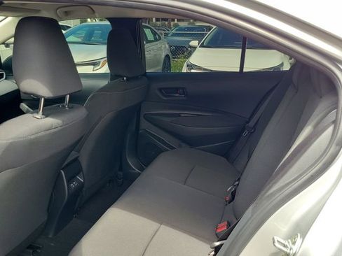 Used 2025 Toyota Corolla LE image 7
