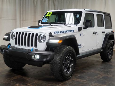 Used 2022 Jeep Wrangler Unlimited Rubicon 4xe w/ Dual Top Group AWD/4WD image 2