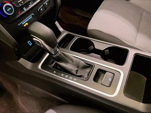 Used 2018 Ford Escape SE w/ SE Sync 3 Package FWD image 16