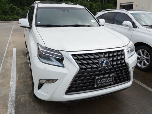 Certified 2023 Lexus GX 460 Luxury w/ Accessory Package AWD/4WD image 2