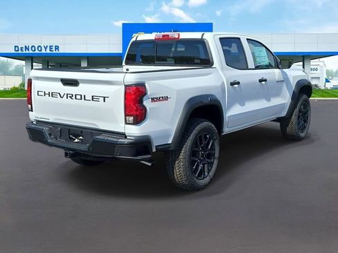 New 2026 Chevrolet Colorado Trail Boss AWD/4WD image 7