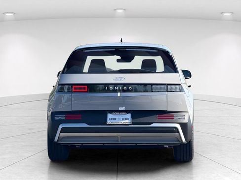 New 2026 Hyundai Ioniq 5 SE RWD image 5