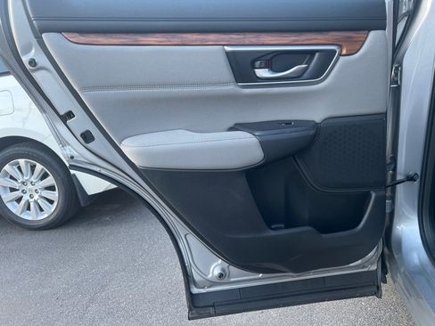 Used 2022 Honda CR-V EX image 11
