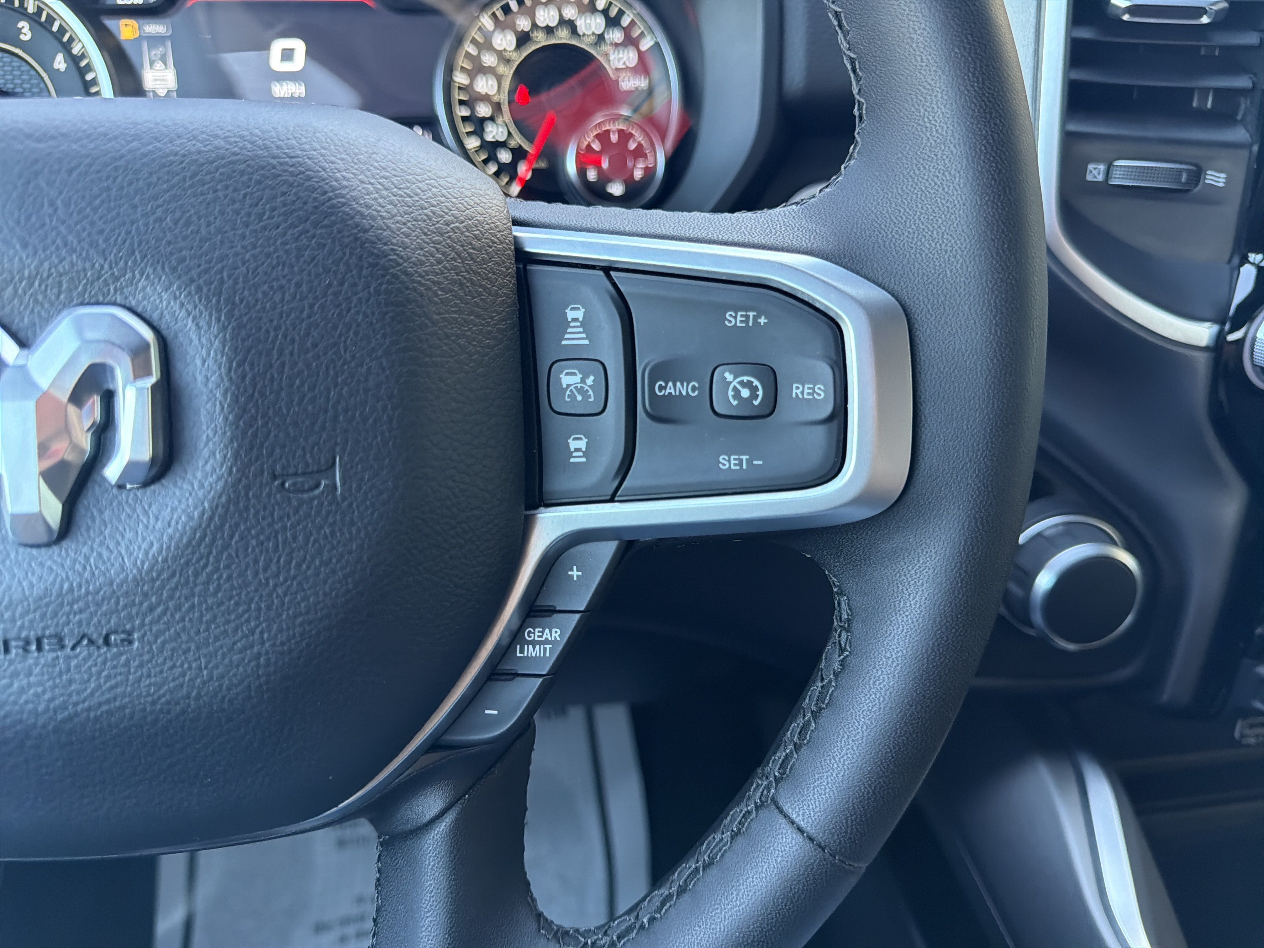 Used 2025 RAM 1500 Big Horn AWD/4WD image 19