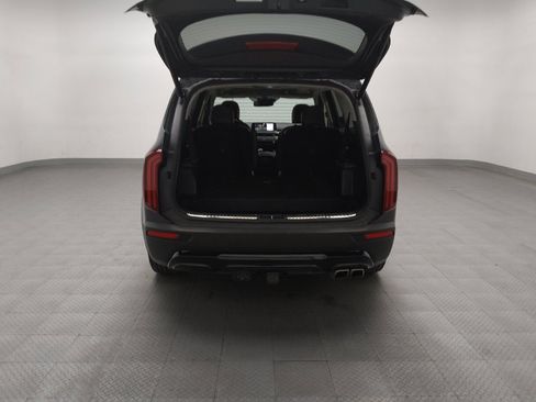 Used 2022 Kia Telluride SX w/ SX Prestige Package image 29