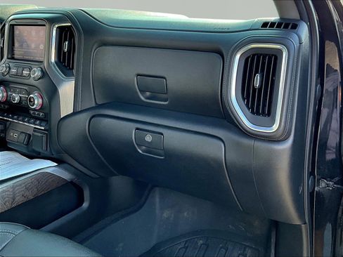 Used 2020 GMC Sierra 2500 Denali w/ Denali Ultimate Package AWD/4WD image 27