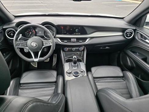 Used 2019 Alfa Romeo Stelvio Ti Sport w/ Quick Order Package 22S Sport image 2