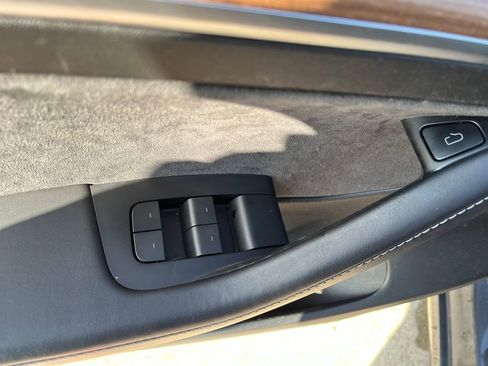 Used 2023 Tesla Model 3 Standard Range image 13