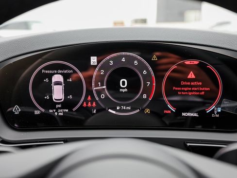 Certified 2026 Porsche Cayenne AWD/4WD image 15
