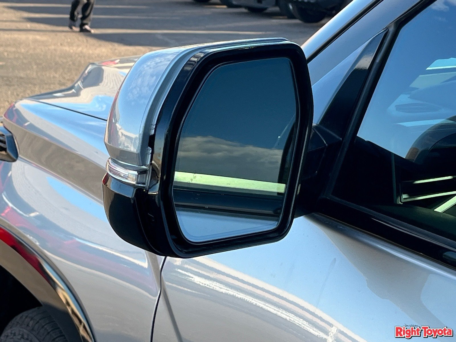 Certified 2026 Toyota Sequoia Platinum AWD/4WD image 9