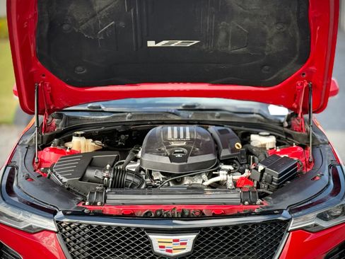 Used 2021 Cadillac CT4 V w/ Cold Weather Package image 26