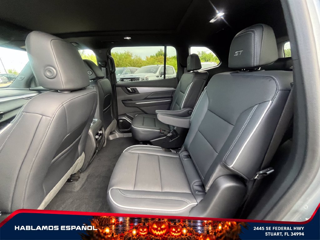 New 2027 Buick Enclave Sport Touring w/ Super Cruise Package FWD image 12