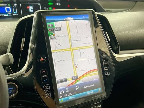 Used 2020 Toyota Prius Prime XLE FWD image 13