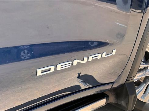Used 2023 GMC Sierra 1500 Denali AWD/4WD image 10