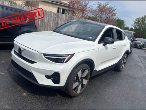 Used 2023 Volvo C40 P8 Recharge Ultimate AWD/4WD image 1