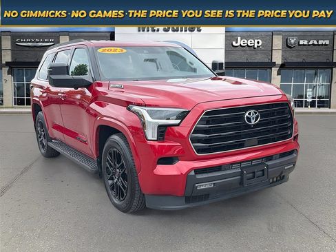 Used 2023 Toyota Sequoia SR5 w/ SR5 Premium Package AWD/4WD image 1