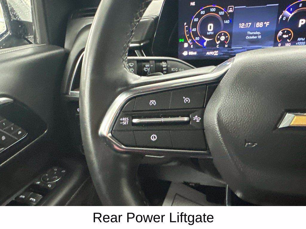 Used 2025 Chevrolet Suburban Premier AWD/4WD image 41