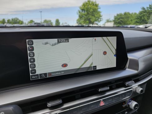 Used 2025 Kia Telluride S FWD image 7