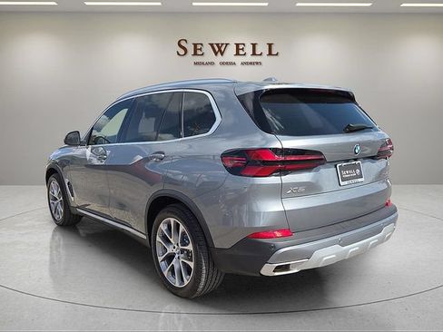 Used 2026 BMW X5 xDrive40i AWD/4WD image 3