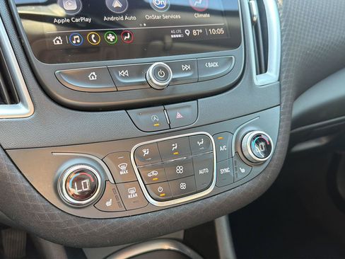 Used 2025 Chevrolet Malibu LT FWD image 20