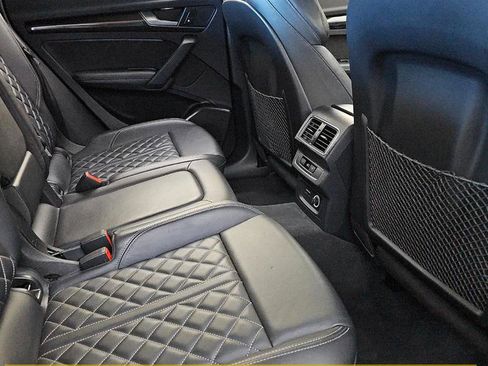 Used 2019 Audi SQ5 Premium Plus AWD/4WD image 16
