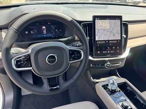 New 2026 Volvo XC90 B6 Plus w/ Protection Package Premier image 13