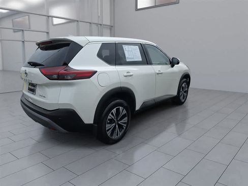Used 2021 Nissan Rogue SV AWD/4WD image 9