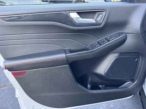 Used 2025 Ford Escape ST-Line Select image 20