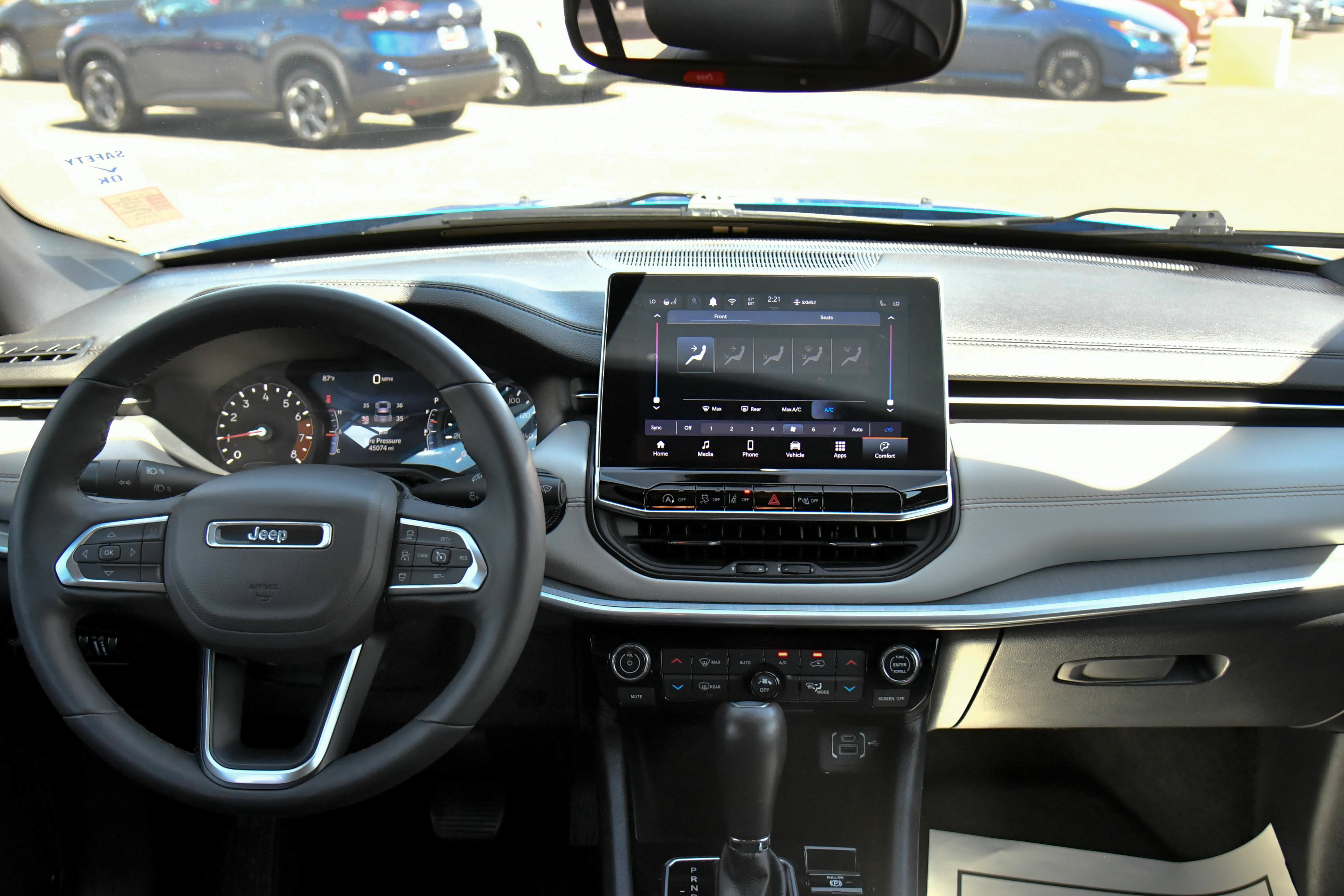 Used 2025 Jeep Compass Limited AWD/4WD image 41