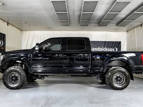 Used 2019 Ford F250 Limited w/ FX4 Off-Road Package AWD/4WD image 11